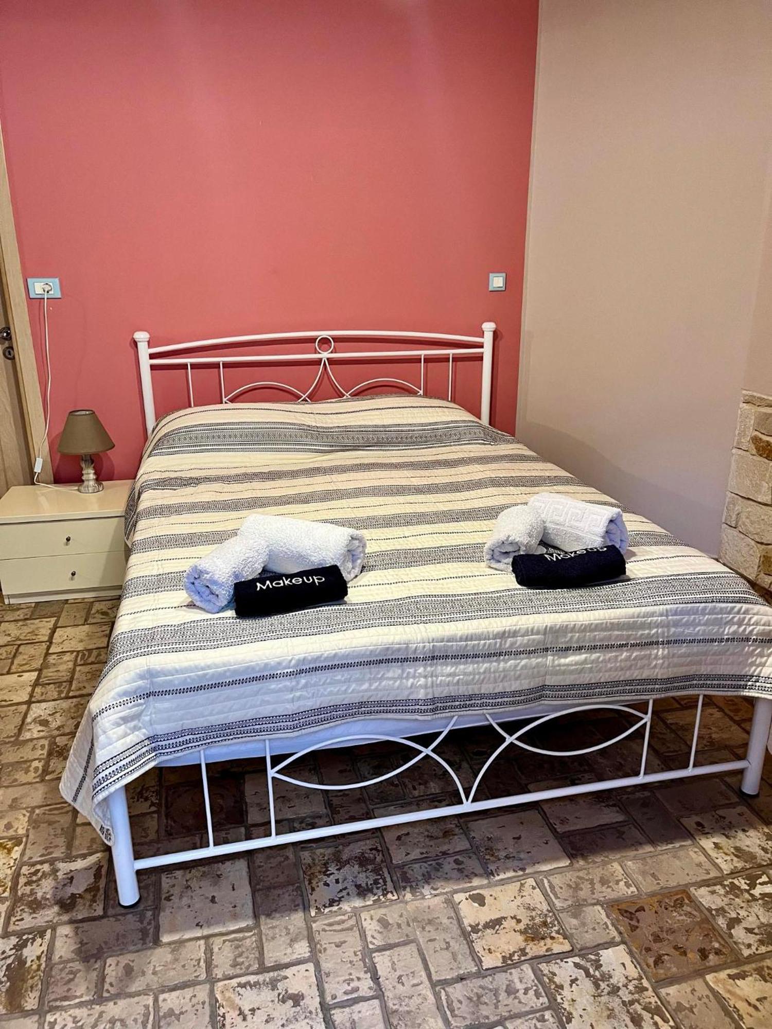 Pink House 2 Апартаменты Палеохора
